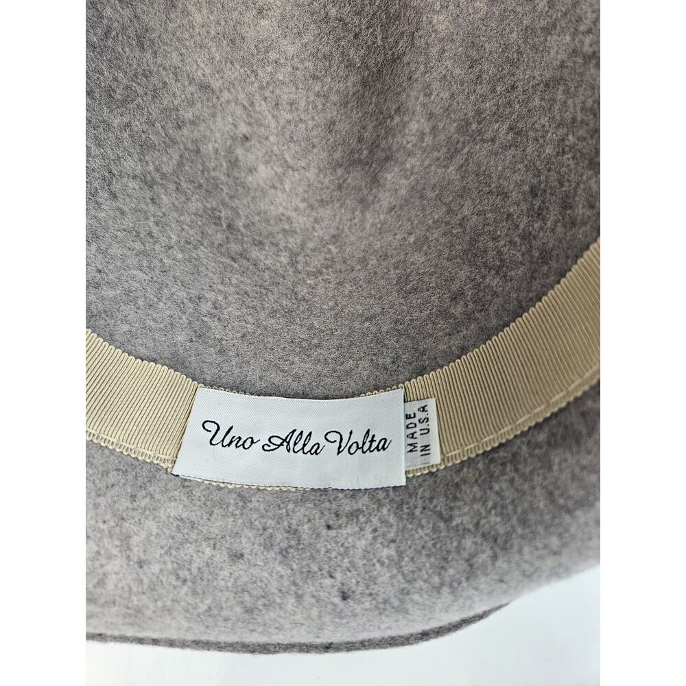 Uno Alla Volta Feather Grey Wool Felt Fedora Hat EUC Made in‎ USA - Picture 6 of 6